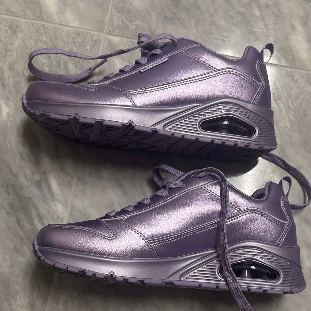 Skechers Shimmering Lavender Sneakers